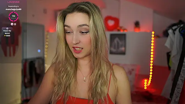 Alexis   Texas online show from 03-04-25, 10:16