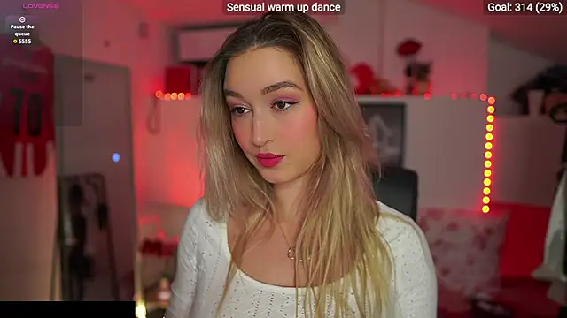 Alexis   Texas online show from 11-04-25, 02:16