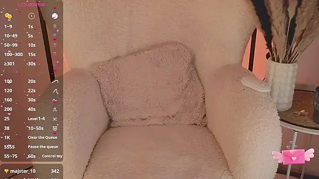 Snapshot of _vicky_wonka_ chatting on 01-19-25, 04:01  vicky wonka  online show from 01-19-25, 04:01