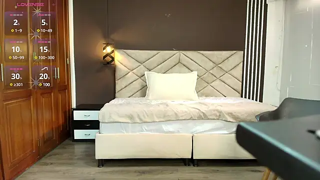 Ambarross online show from 12-23-24, 07:20