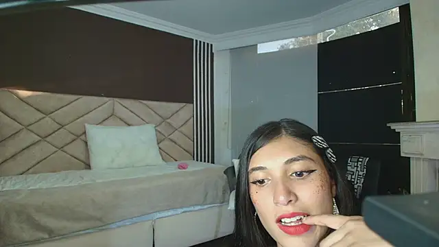 Ambarross online show from 01-18-25, 10:06