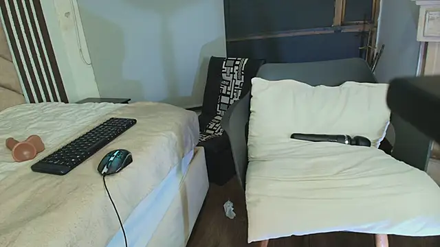 Ambarross online show from 01-24-25, 01:24