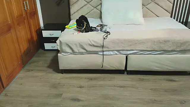 Ambarross online show from 02-03-25, 07:10