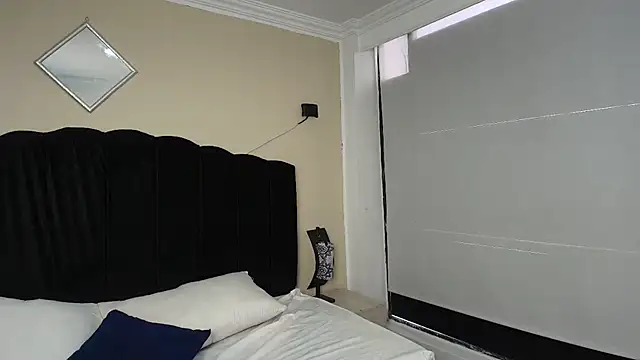 Ambarross online show from 10-16-25, 07:48