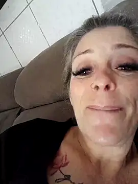 marcialoira online show from 10-30-25, 01:34