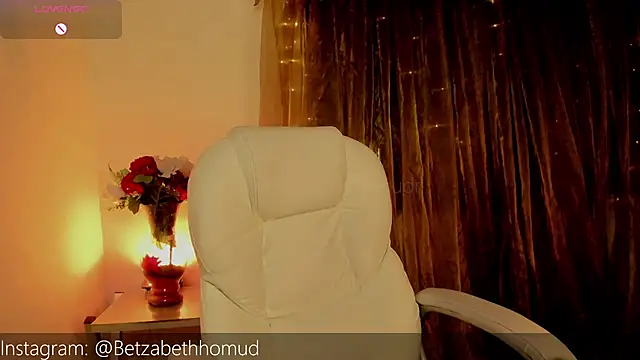 Snapshot of BetzabethHomud0 chatting on 01-11-25, 11:02 BetzabethHomud0 online show from 01-11-25, 11:02