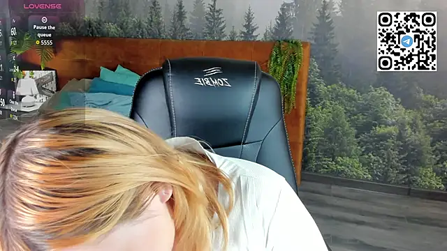 Stacy Luv online show from 10-08-25, 01:03