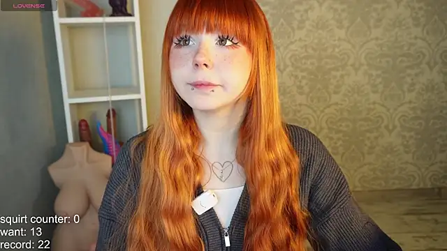 Snapshot of hannah_lourens chatting on 10-22-25, 12:27 hannah lourens online show from 10-22-25, 12:27