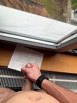 Siggidc2n online show from 12-16-25, 11:26