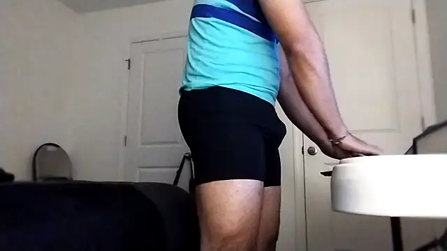 Snapshot of Coelho05 chatting on 01-28-25, 04:29 Coelho05 online show from 01-28-25, 04:29