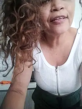 Alma Sexyy online show from 10-06-25, 04:37