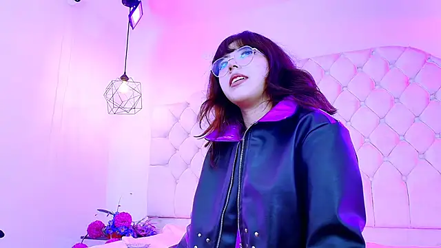 Snapshot of Purplee_Baby chatting on 12-12-24, 11:03 Purplee Baby online show from 12-12-24, 11:03