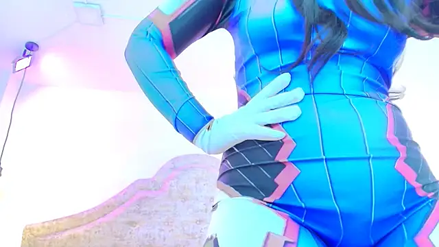 Snapshot of Purplee_Baby chatting on 12-31-24, 04:35 Purplee Baby online show from 12-31-24, 04:35