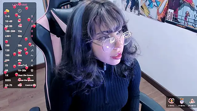 Snapshot of Purplee_Baby chatting on 01-24-25, 09:05 Purplee Baby online show from 01-24-25, 09:05