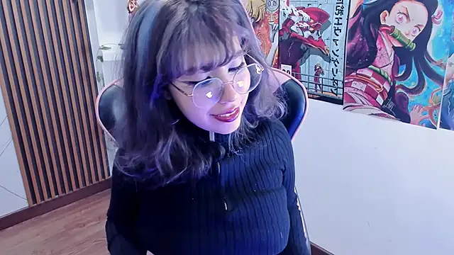 Snapshot of Purplee_Baby chatting on 01-25-25, 12:06 Purplee Baby online show from 01-25-25, 12:06