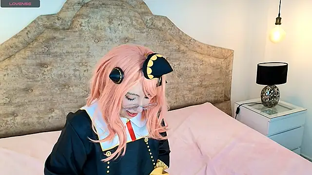 Snapshot of Purplee_Baby chatting on 03-12-25, 09:24 Purplee Baby online show from 03-12-25, 09:24