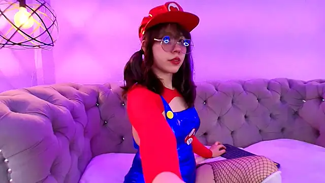 Snapshot of Purplee_Baby chatting on 03-16-25, 09:16 Purplee Baby online show from 03-16-25, 09:16