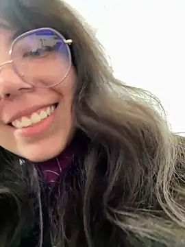 Snapshot of Purplee_Baby chatting on 09-25-25, 08:23 Purplee Baby online show from 09-25-25, 08:23