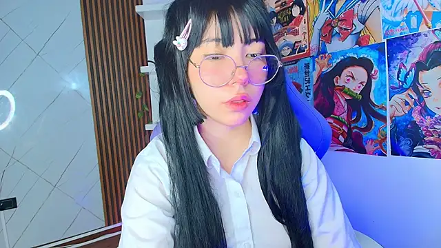 Snapshot of Purplee_Baby chatting on 09-26-25, 08:13 Purplee Baby online show from 09-26-25, 08:13