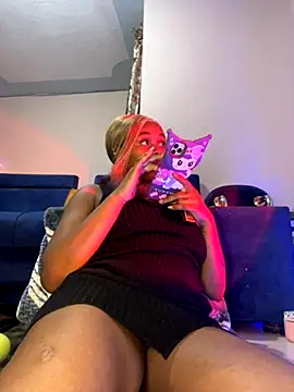 Cherrytowild online show from 10-13-25, 05:51