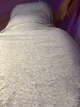 Cherrytowild online show from 12-03-25, 05:44