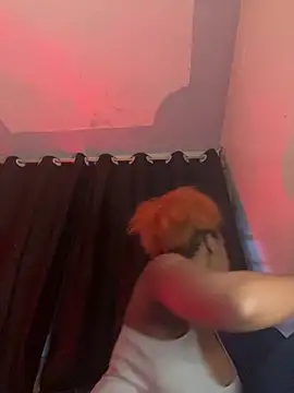 Snapshot of Cherrytowild chatting on 04-01-26, 03:29 Cherrytowild online show from 04-01-26, 03:29