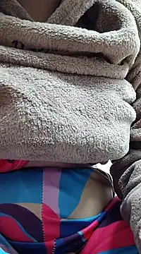 Snapshot of Aaradhya chatting on 12-29-24, 01:24 Aaradhya online show from 12-29-24, 01:24