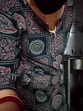 Aaradhya online show from 02-20-26, 01:02