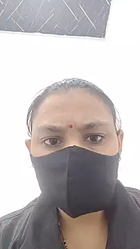 Snapshot of Aaradhya chatting on 05-14-26, 01:07 Aaradhya online show from 05-14-26, 01:07