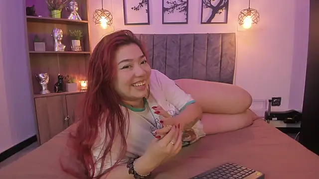 Andy and emma online show from 12-16-24, 03:43