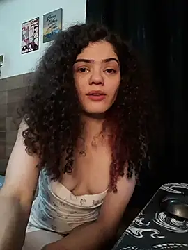 Snapshot of izumikarol chatting on 10-28-25, 01:03 izumikarol online show from 10-28-25, 01:03