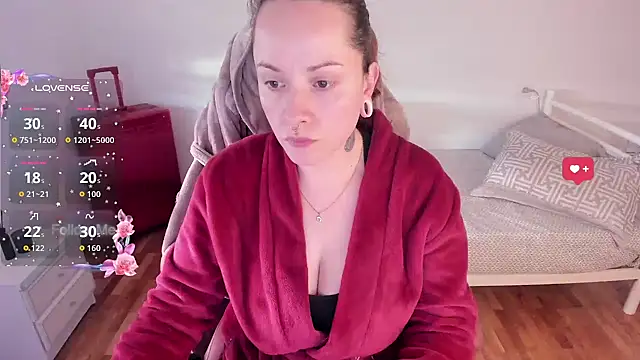 Domina Deivis online show from 11-28-25, 02:09