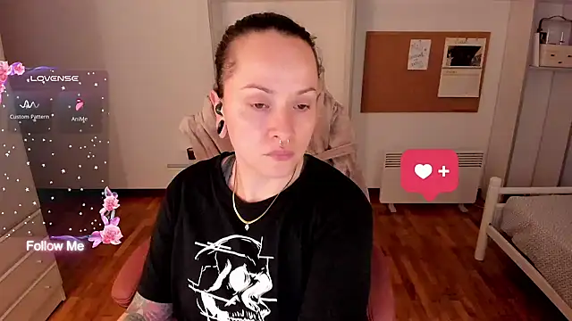 Snapshot of Domina_Deivis chatting on 01-08-26, 01:46 Domina Deivis online show from 01-08-26, 01:46