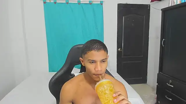 corzoethan online show from 10-07-25, 01:03