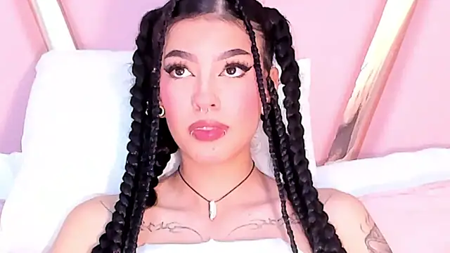 Snapshot of Eva_Benely chatting on 03-11-25, 05:49 Eva Benely online show from 03-11-25, 05:49