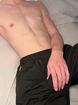 twinkyie online show from 04-18-26, 10:41