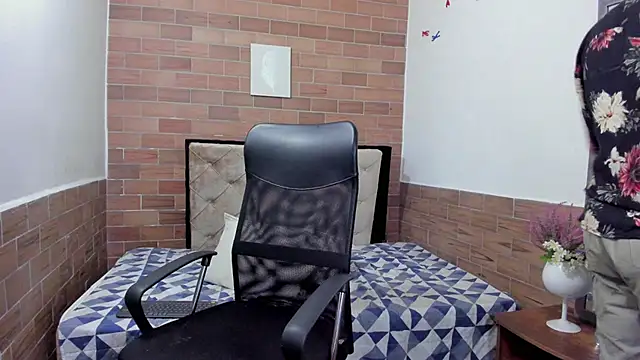 MIKE HUNTER7 online show from 01-14-25, 03:53