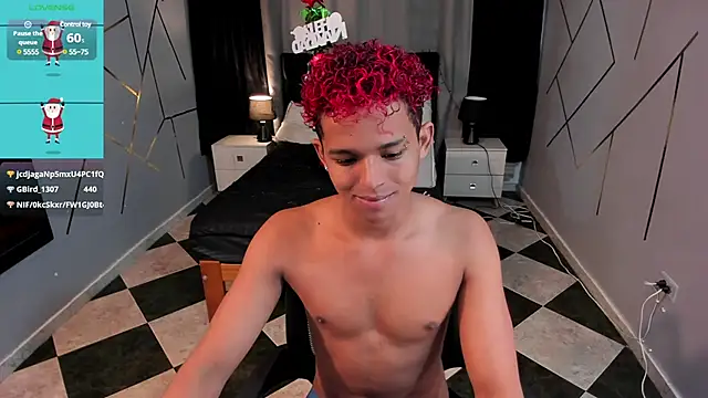 Snapshot of Noah_Smith04 chatting on 12-15-24, 02:48 Noah Smith04 online show from 12-15-24, 02:48