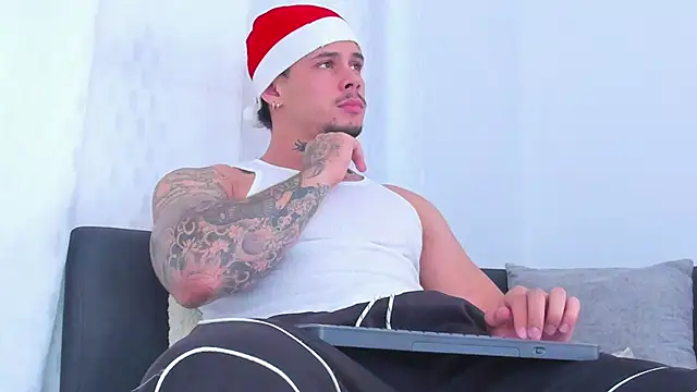 NoahhBrown online show from 12-20-25, 10:50