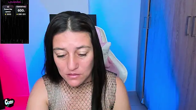 Saskyaa online show from 09-30-25, 12:04