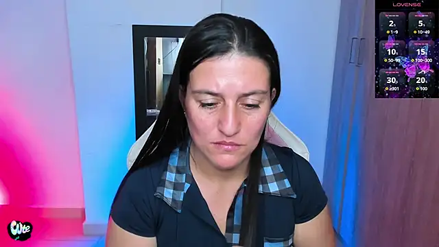 Saskyaa online show from 11-24-25, 02:00