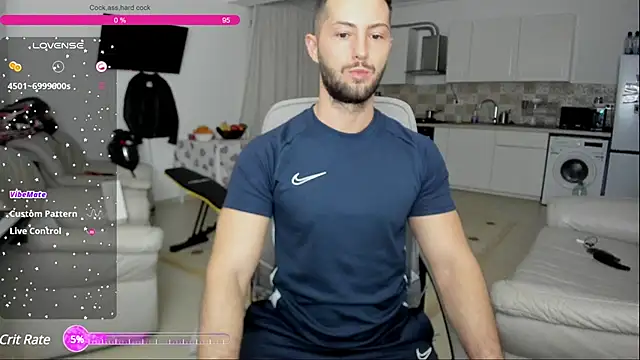 ZackFraser online show from 12-20-24, 05:04