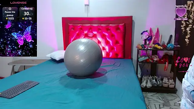 cleopatraa online show from 01-25-25, 10:07