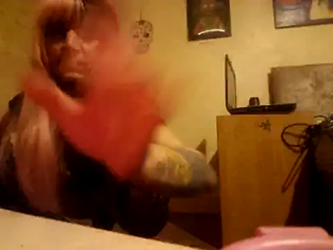 Snapshot of Savzybiggape chatting on 03-08-26, 07:50 Savzybiggape online show from 03-08-26, 07:50