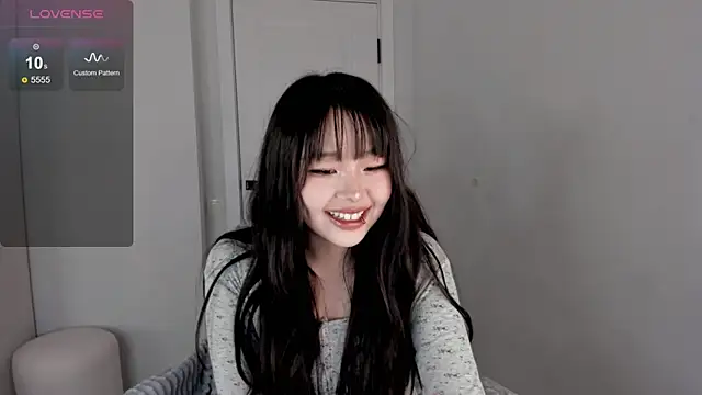 hee young11 online show from 10-10-25, 11:37