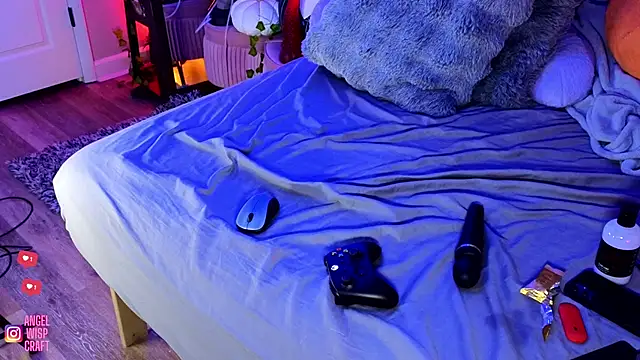 Angel-Lewd-Cake online show from 02-16-25, 09:37