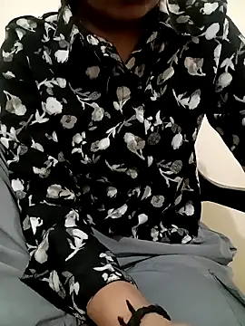 Snapshot of sweet_jia23 chatting on 11-11-25, 04:56 sweet jia23 online show from 11-11-25, 04:56