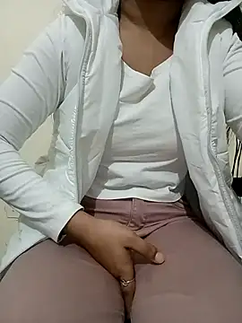 Snapshot of sweet_jia23 chatting on 11-25-25, 04:56 sweet jia23 online show from 11-25-25, 04:56