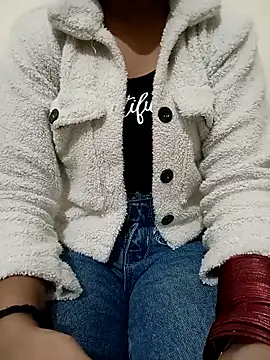 Snapshot of sweet_jia23 chatting on 11-29-25, 04:48 sweet jia23 online show from 11-29-25, 04:48