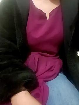 Snapshot of sweet_jia23 chatting on 12-05-25, 04:54 sweet jia23 online show from 12-05-25, 04:54